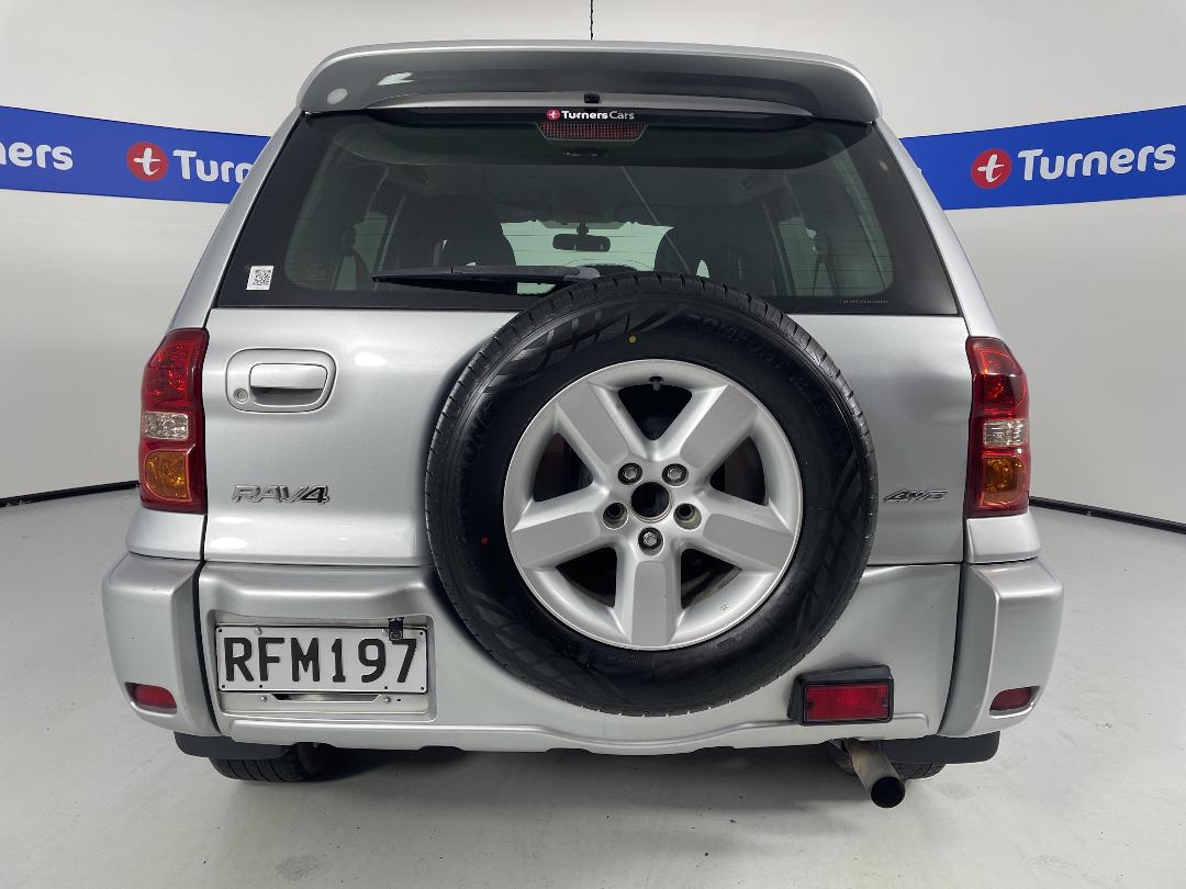 Photo '6' of Toyota Rav4