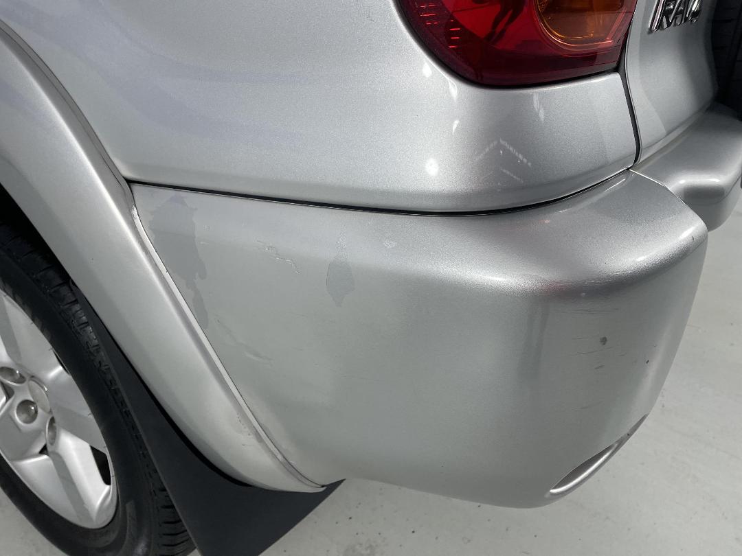 Photo '28' of Toyota Rav4