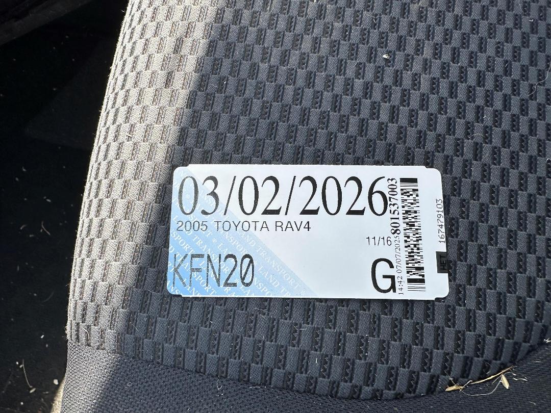 Photo '6' of Toyota Rav4