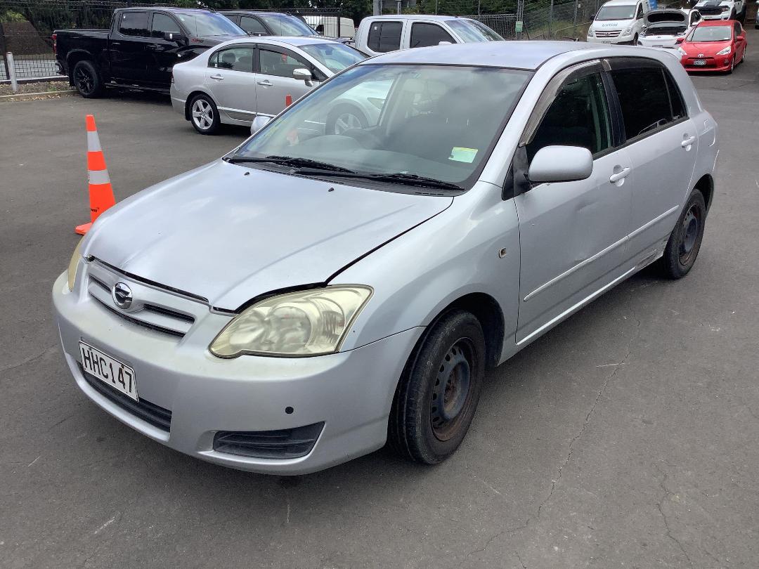 Photo '2' of Toyota Runx X