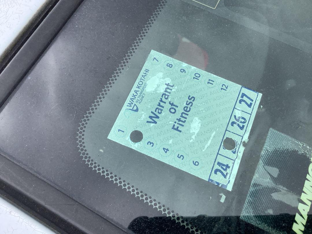 Photo '6' of Toyota Runx X