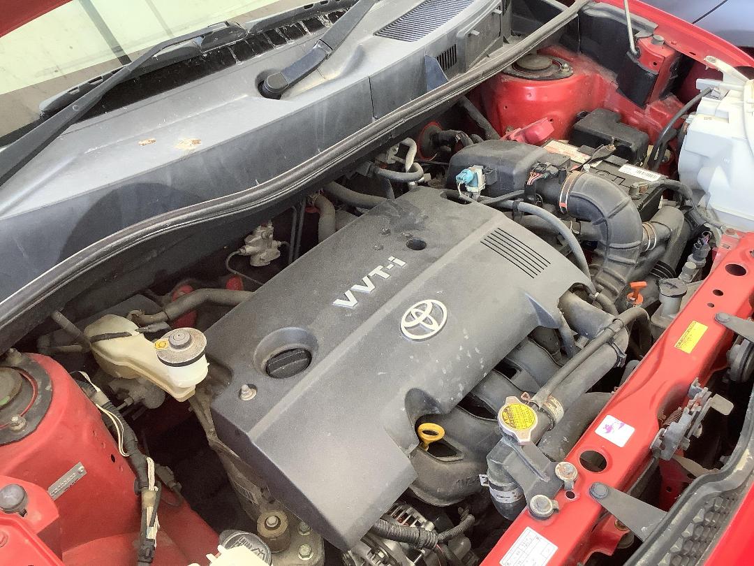 Photo '18' of Toyota Sienta Photo '18' of Toyota Sienta