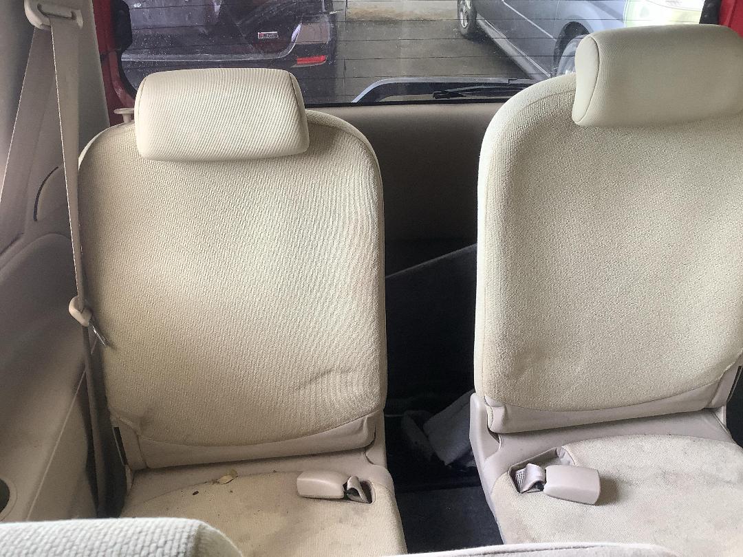 Photo '12' of Toyota Sienta Photo '12' of Toyota Sienta