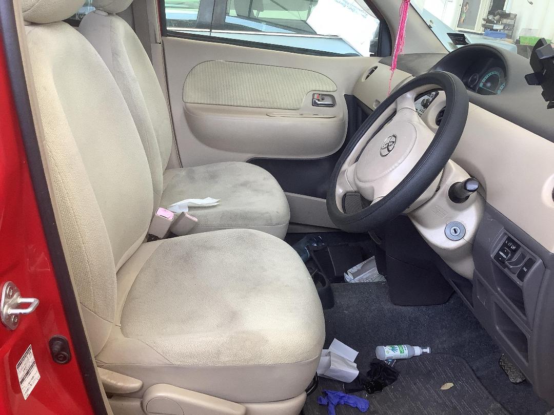 Photo '14' of Toyota Sienta Photo '14' of Toyota Sienta