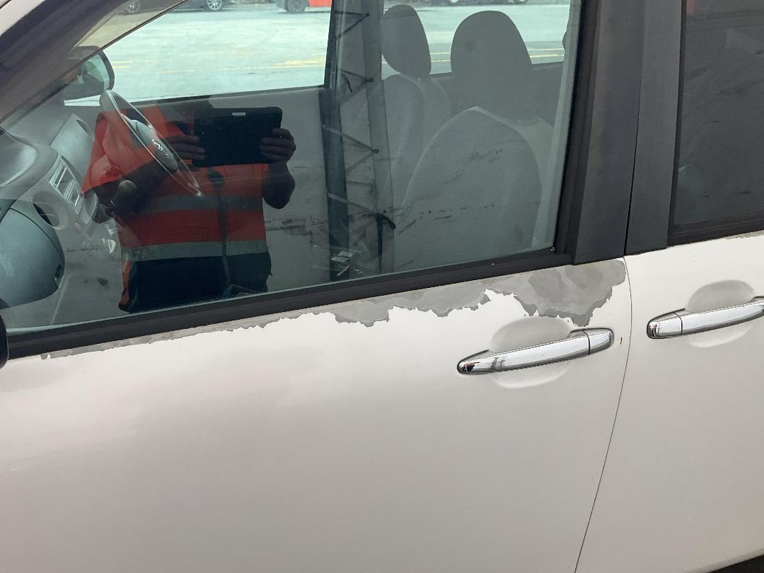 Photo '10' of Toyota Sienta Photo '10' of Toyota Sienta