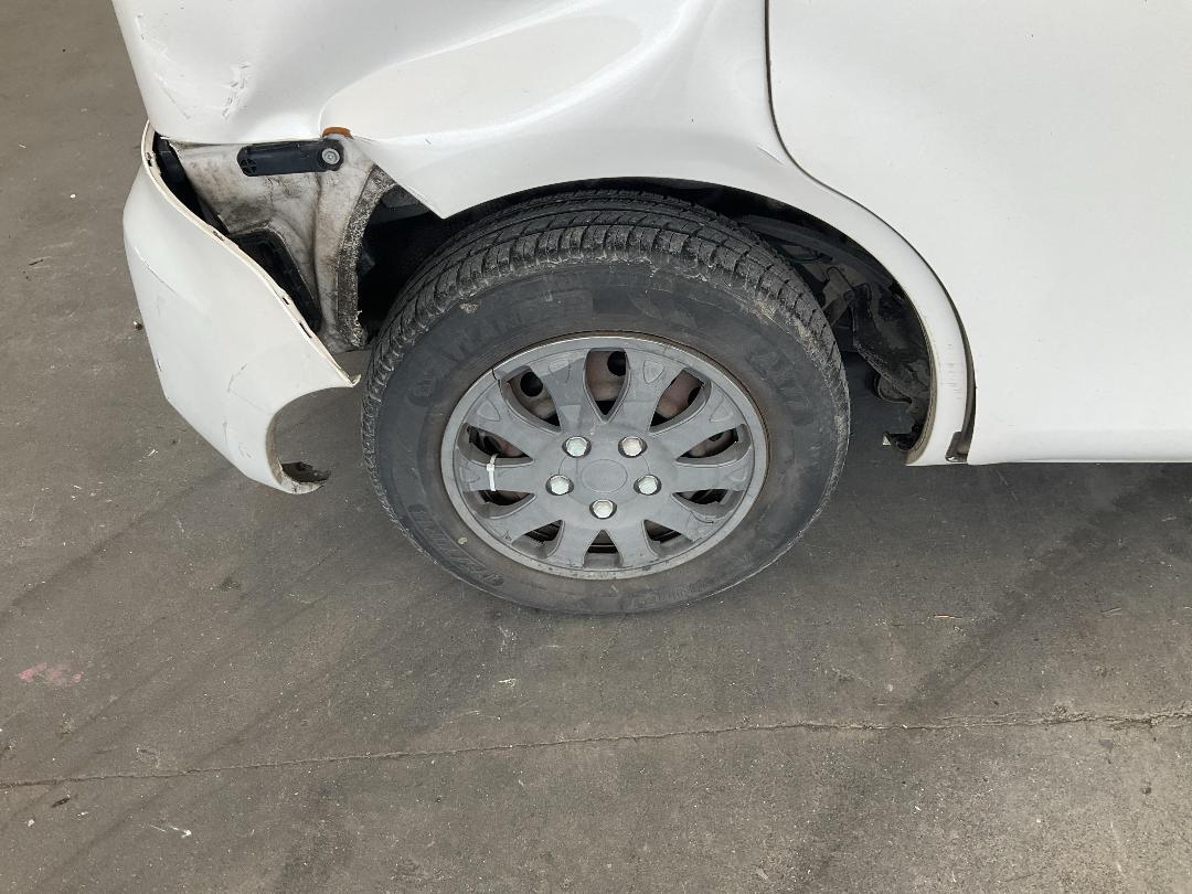 Photo '25' of Toyota Sienta Photo '25' of Toyota Sienta