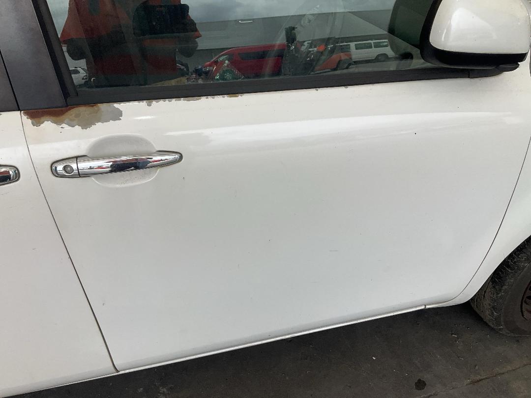 Photo '29' of Toyota Sienta Photo '29' of Toyota Sienta