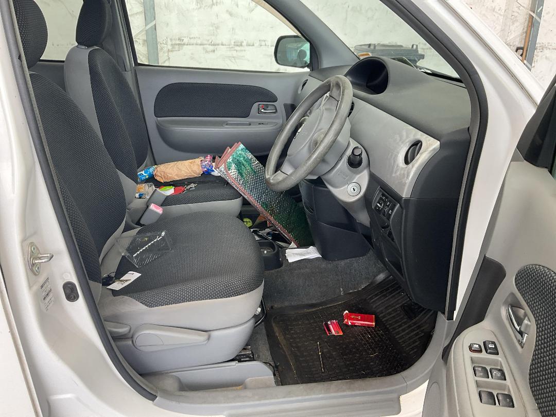 Photo '31' of Toyota Sienta Photo '31' of Toyota Sienta