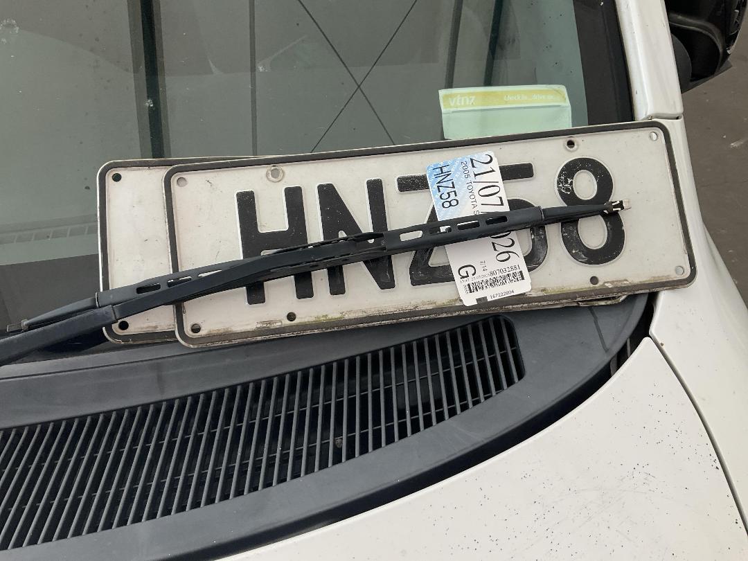 Photo '39' of Toyota Sienta Photo '39' of Toyota Sienta