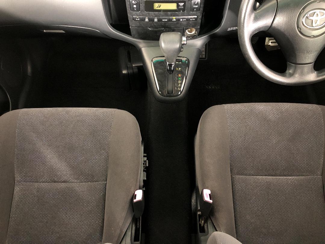 Photo '18' of Toyota Spacio