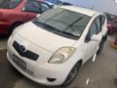 Thumbnail '2' of Toyota Vitz