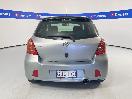 Thumbnail '6' of Toyota Vitz