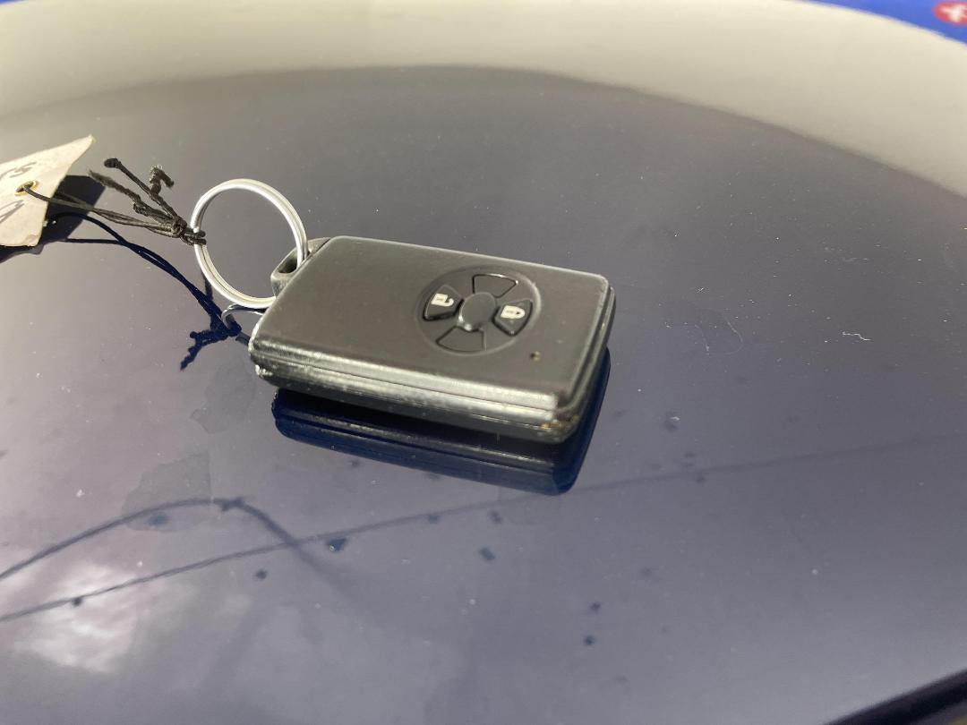 Photo '22' of Toyota Vitz