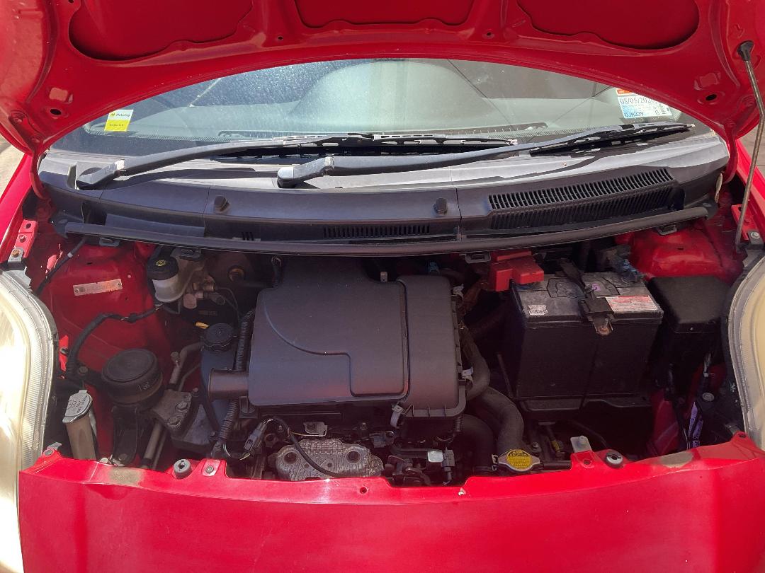 Photo '14' of Toyota Vitz Photo '14' of Toyota Vitz