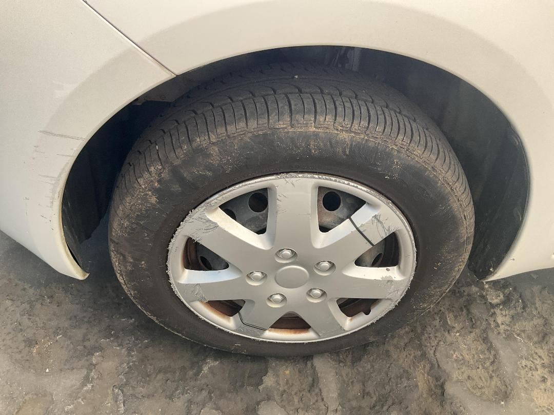 Photo '5' of Toyota Vitz Photo '5' of Toyota Vitz