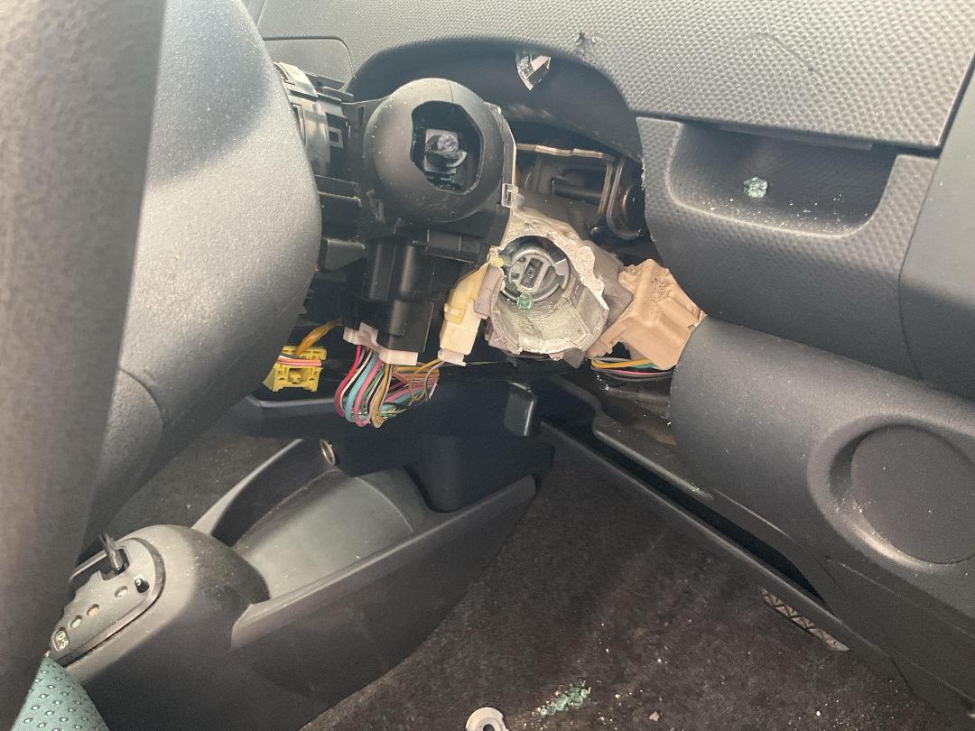 Photo '19' of Toyota Vitz Photo '19' of Toyota Vitz