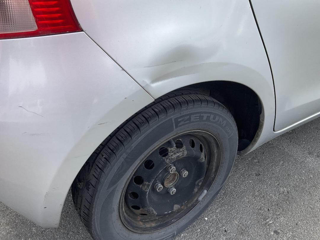 Photo '5' of Toyota Vitz