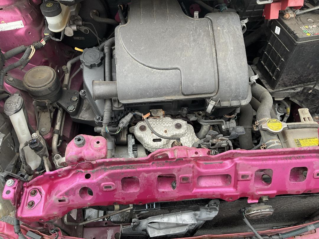 Photo '7' of Toyota Vitz