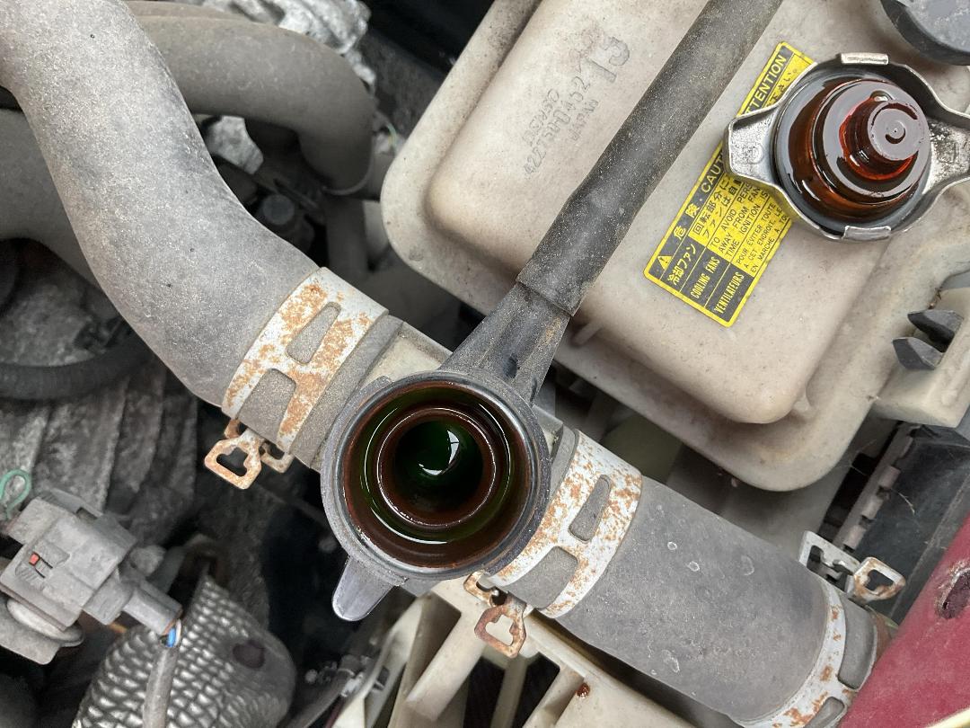 Photo '10' of Toyota Vitz