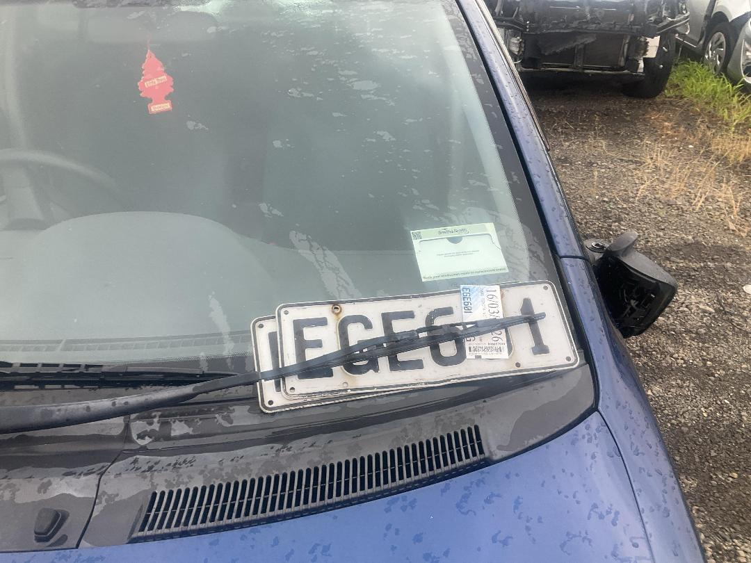 Photo '14' of Toyota Vitz