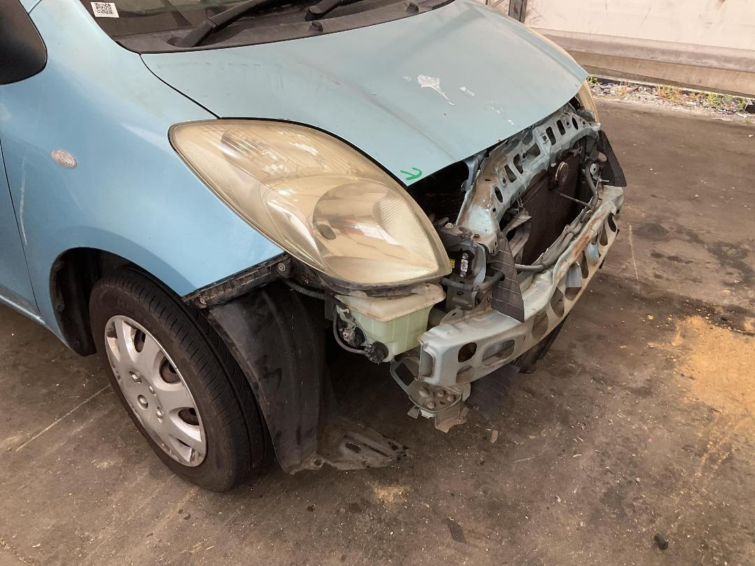 Photo '4' of Toyota Vitz Photo '4' of Toyota Vitz