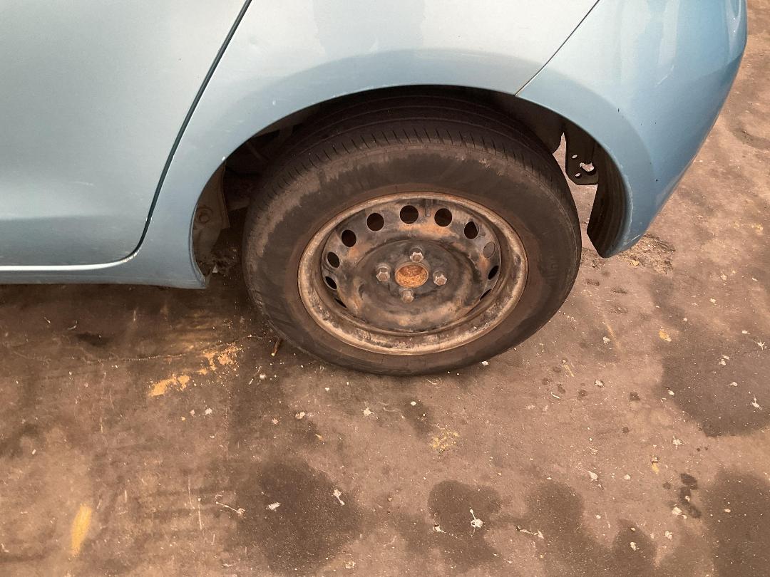 Photo '11' of Toyota Vitz Photo '11' of Toyota Vitz