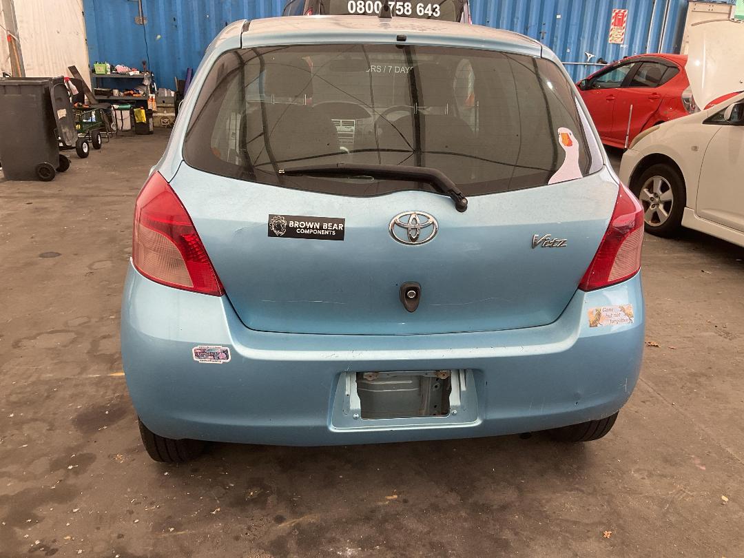 Photo '14' of Toyota Vitz Photo '14' of Toyota Vitz