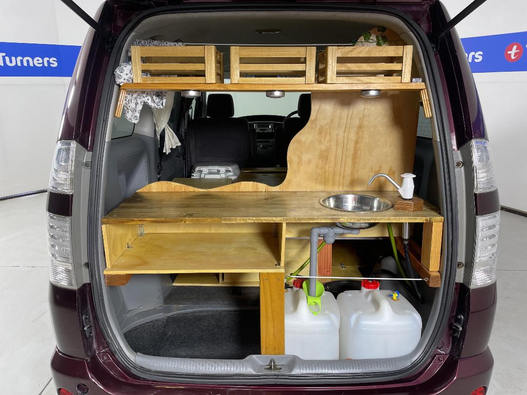 Photo '12' of Toyota Voxy Photo '12' of Toyota Voxy