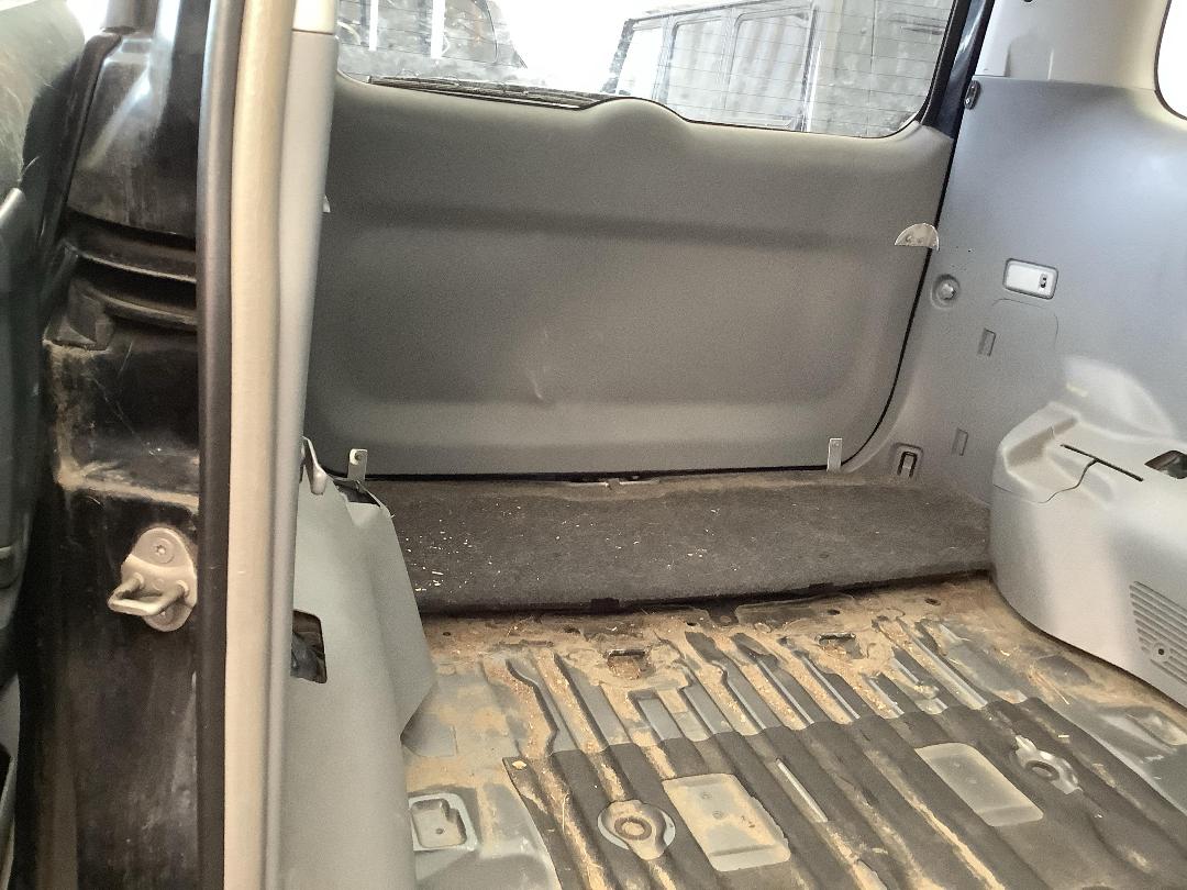 Photo '6' of Toyota Voxy