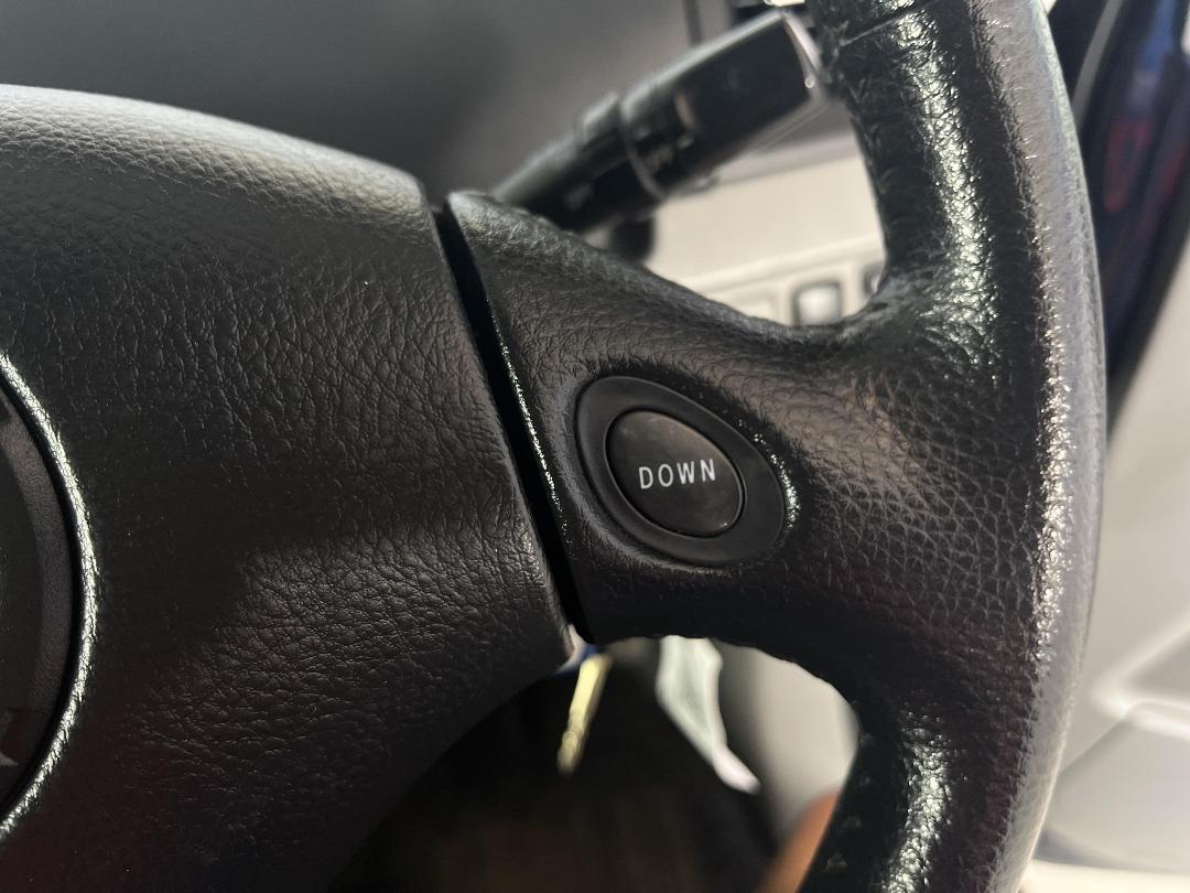 Photo '24' of Toyota Voxy