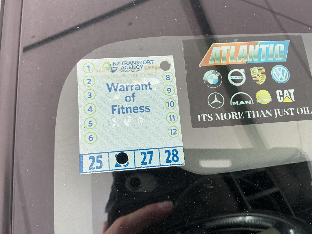 Photo '34' of Toyota Wish