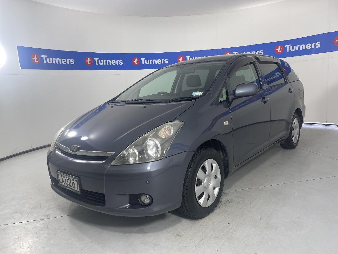 Photo '4' of Toyota Wish