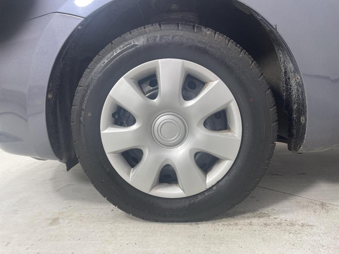 Photo '10' of Toyota Wish