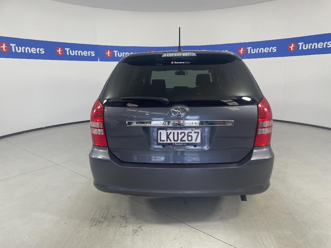 Photo '6' of Toyota Wish