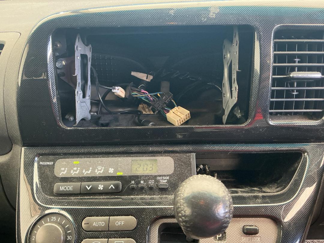 Photo '10' of Toyota Wish Photo '10' of Toyota Wish