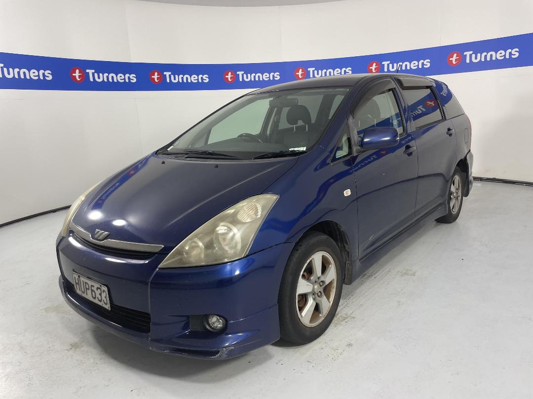 Photo '3' of Toyota Wish Photo '3' of Toyota Wish