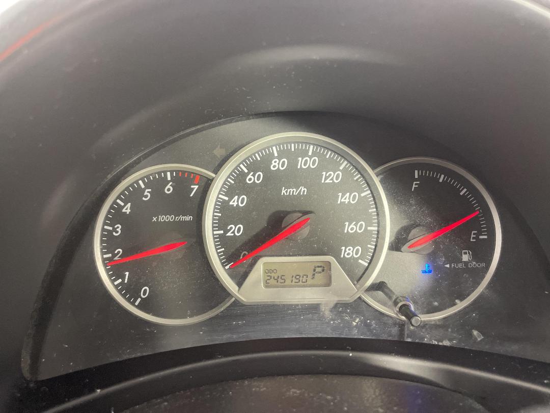 Photo '19' of Toyota Wish Photo '19' of Toyota Wish