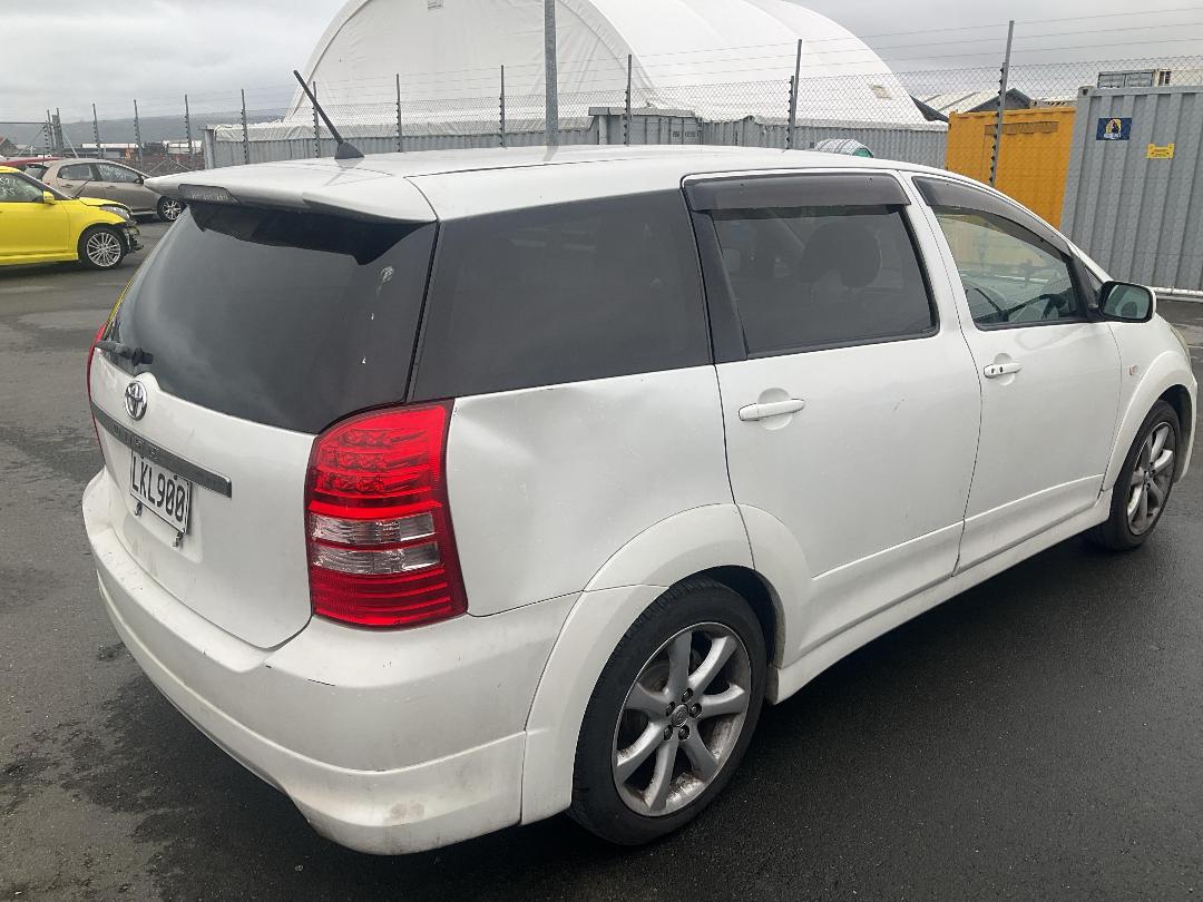 Photo '6' of Toyota Wish Photo '6' of Toyota Wish