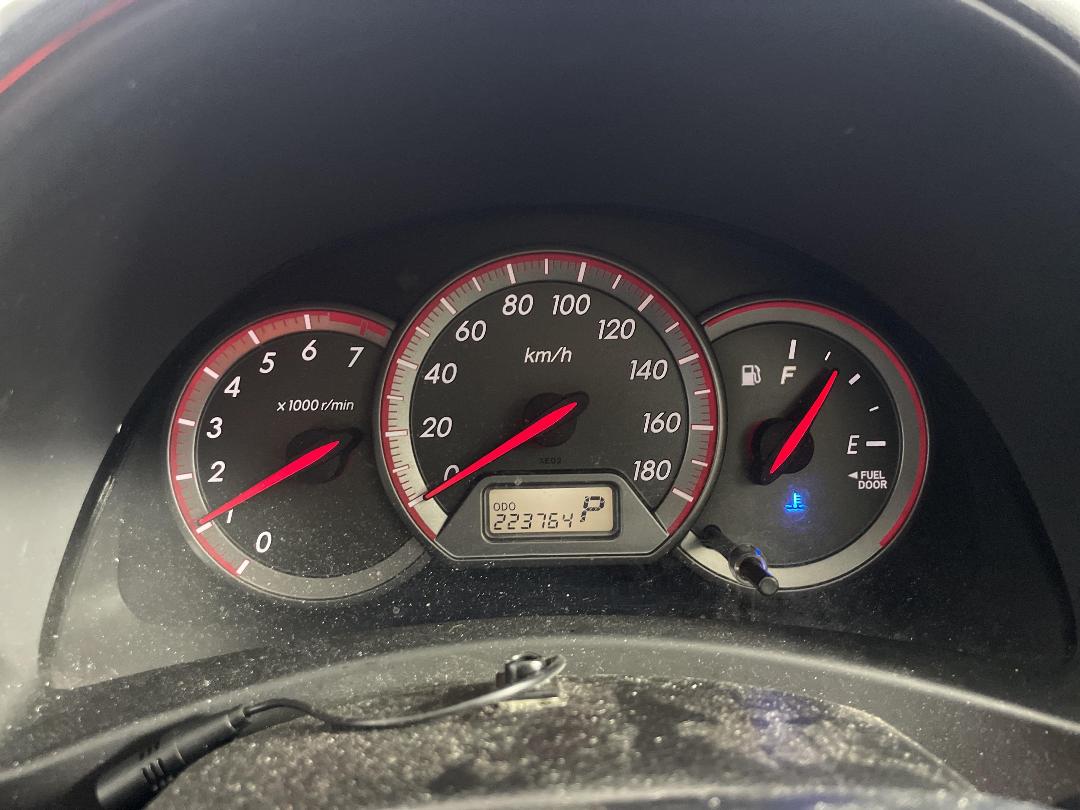 Photo '21' of Toyota Wish