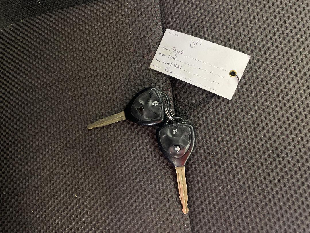 Photo '22' of Toyota Wish