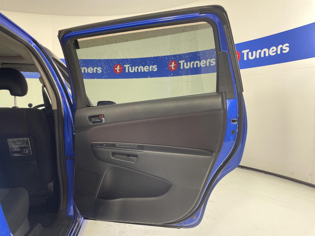 Photo '19' of Toyota Wish