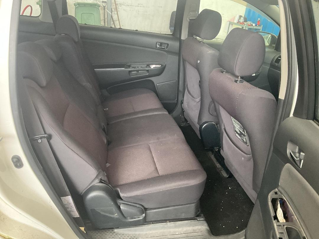 Photo '5' of Toyota Wish Photo '5' of Toyota Wish