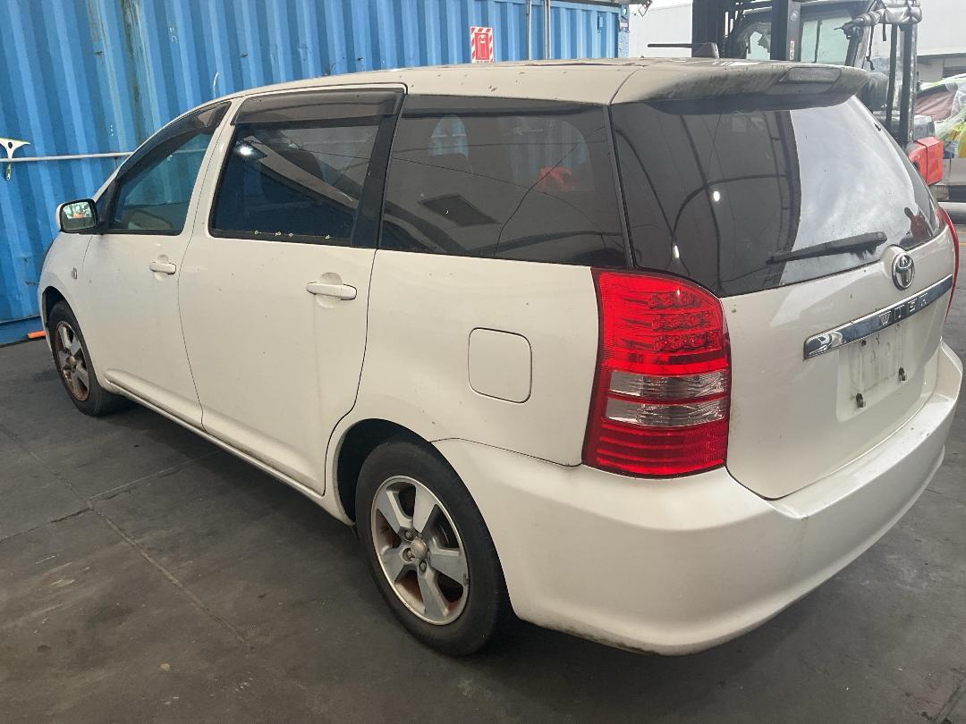 Photo '3' of Toyota Wish Photo '3' of Toyota Wish