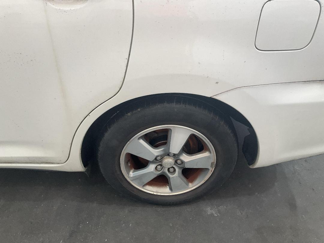 Photo '14' of Toyota Wish Photo '14' of Toyota Wish