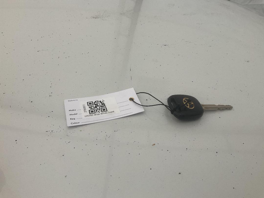 Photo '18' of Toyota Wish Photo '18' of Toyota Wish