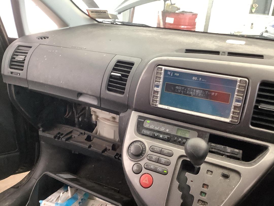 Photo '24' of Toyota Wish