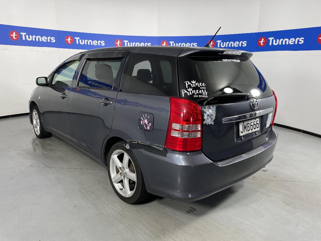 Photo '5' of Toyota Wish