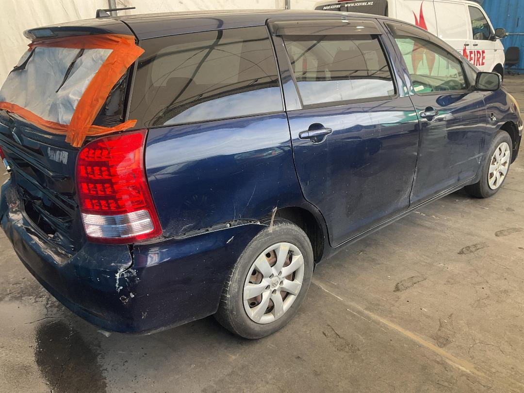 Photo '5' of Toyota Wish