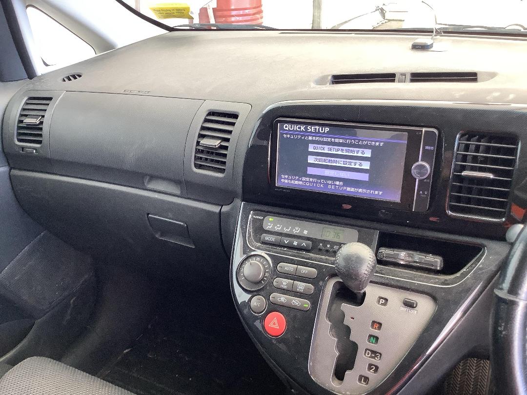 Photo '19' of Toyota Wish Photo '19' of Toyota Wish