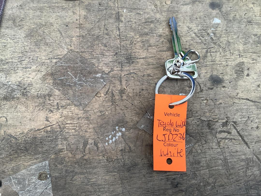 Photo '20' of Toyota Wish Photo '20' of Toyota Wish